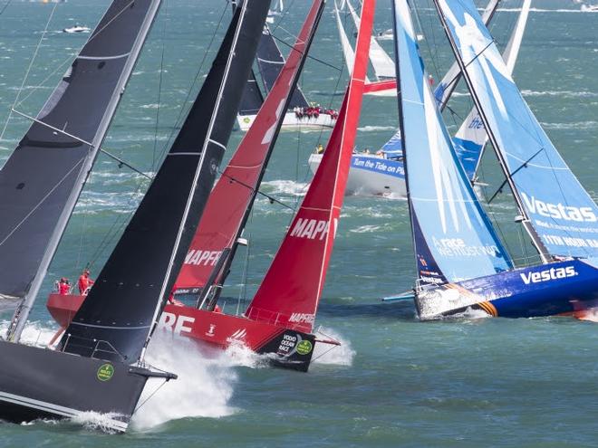 Day 1 – The fleet faced a hard beat down the Solent after the start – Rolex Fastnet Race © Quinag